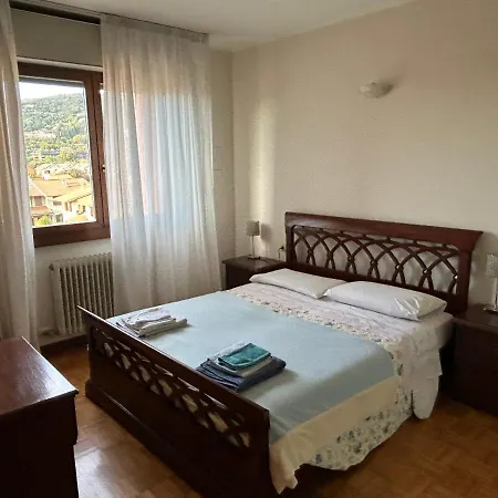 Apartment Con Vista