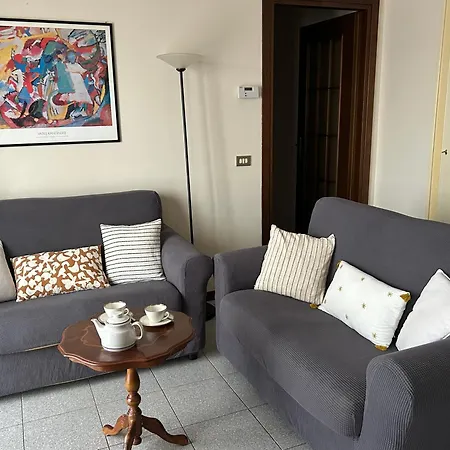 Con Vista Apartment *